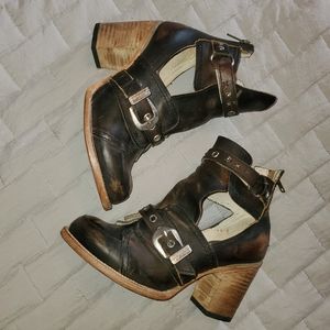 Freebird by Steven Sonoma 8